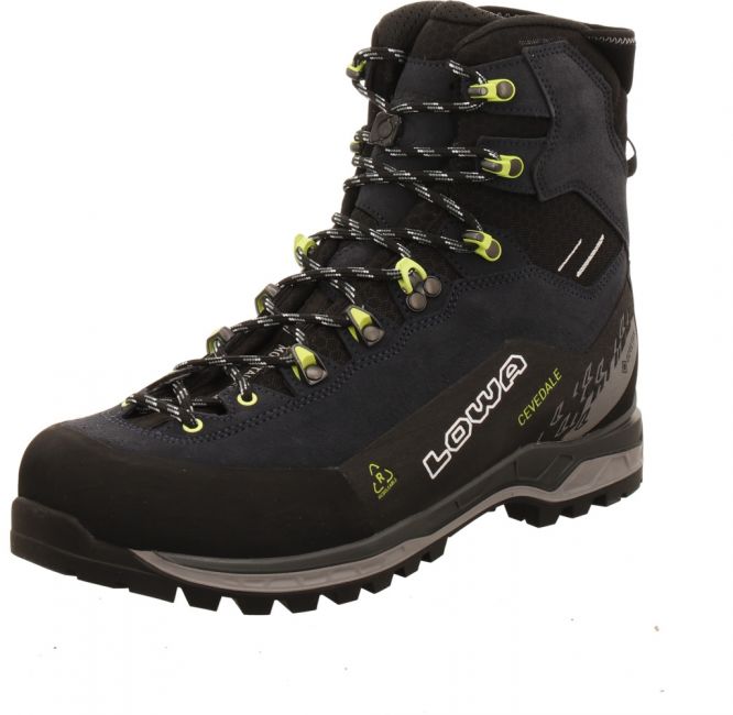 Lowa Cevedale Pro Mid GTX