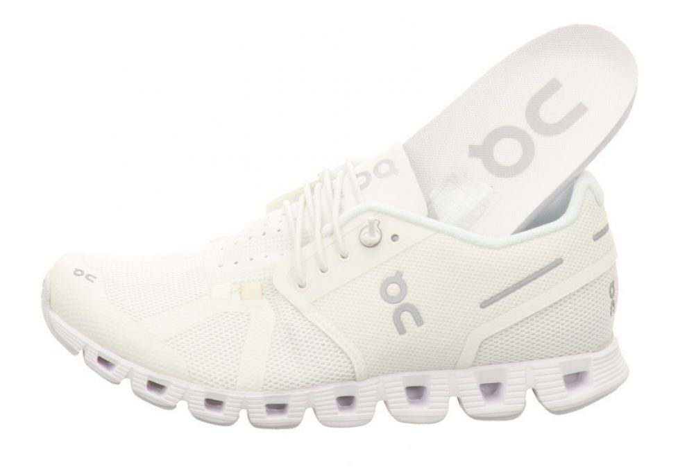 On Shoes Cloud 5 Ws All White